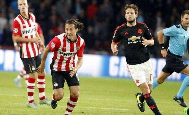 他在攻防两 他在攻防两