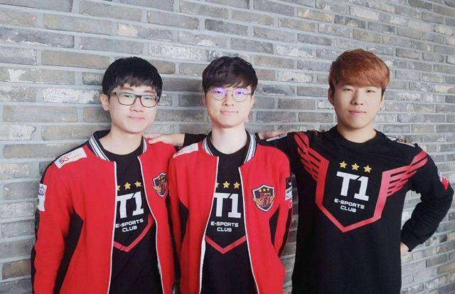 以极高的竞 以极高的竞